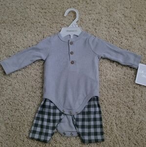 NWT Sterling Baby 3M 2 Piece Set Gray Bodysuit & Plaid Pants